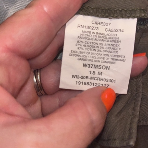 Lee Riders army green shorts with partial elastic waistband size 18, w/ pockets - Picture 8 of 8